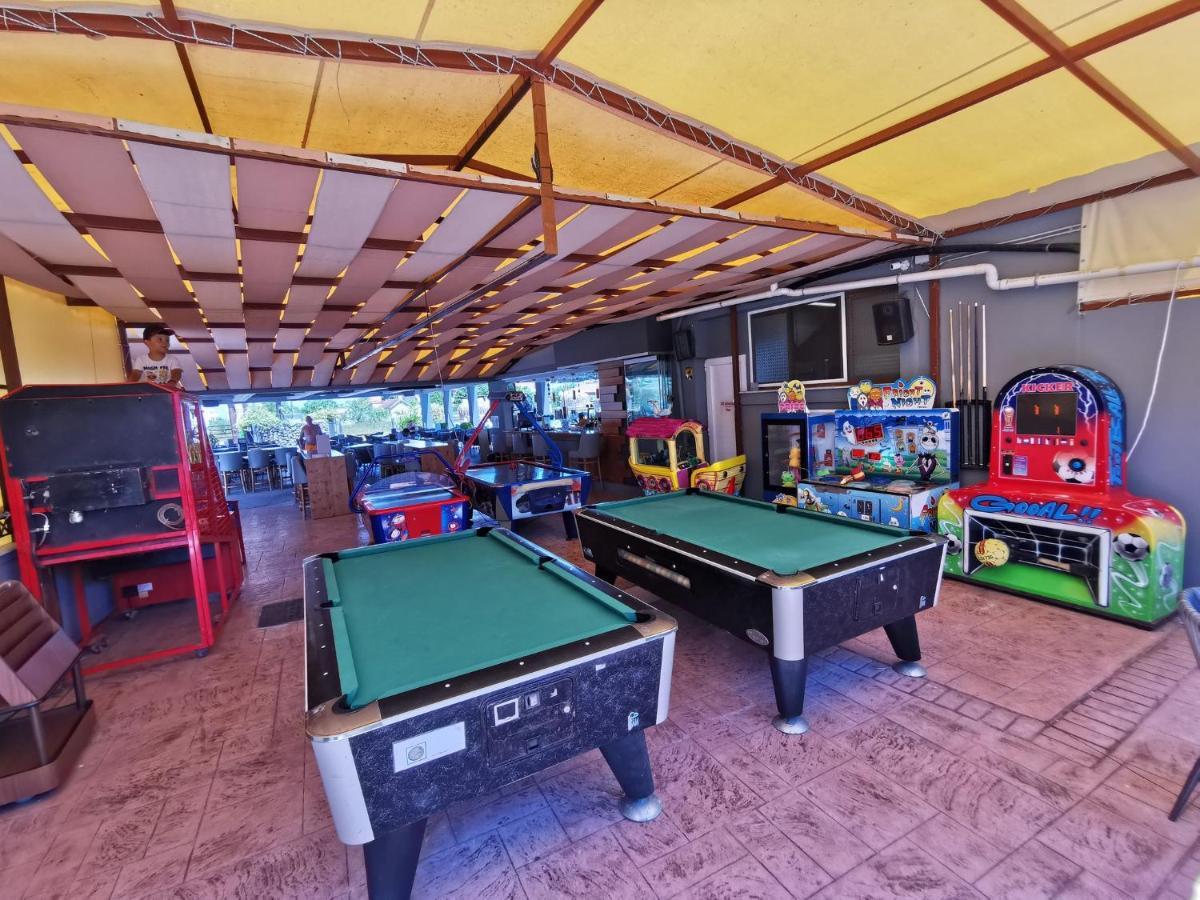 Sidari Waterpark Hotel Bagian luar foto